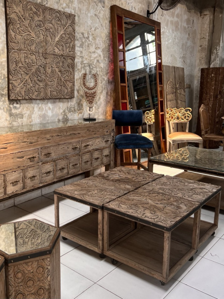   COFEE TABLE, CARVING, PUZZLE. BOXES 111-114, ( L*W*H*) 100*100*46cm., 1 pcs. 