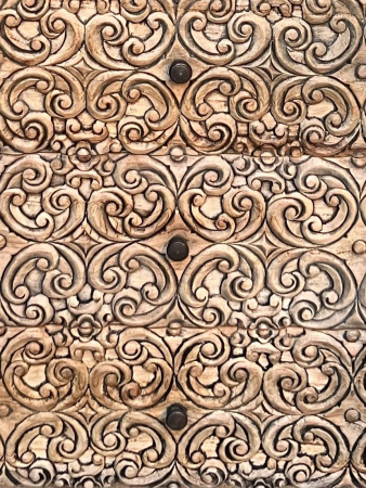  BEDSIDE TABLE, CARVING. BOXES 121 - 122, (L*W*H*) 45*40*50 1 pcs, 